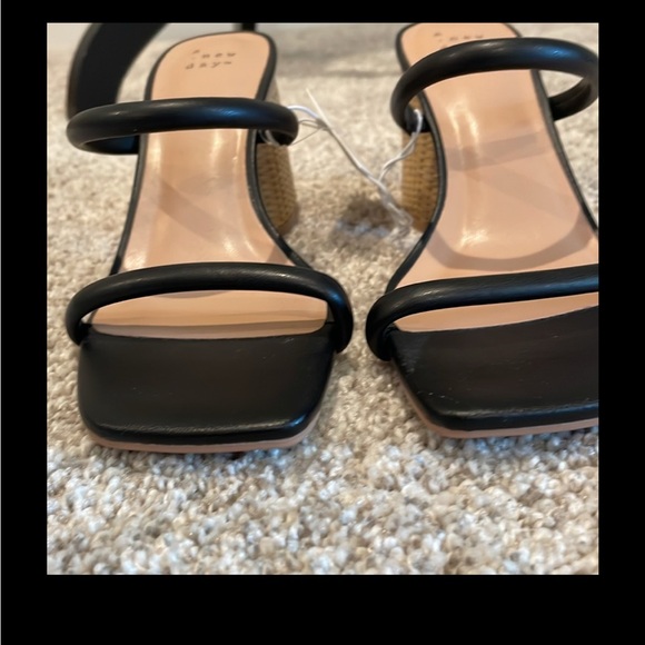 A New Day - 2 straps sandals with a cute rattan - Picture 5 of 8